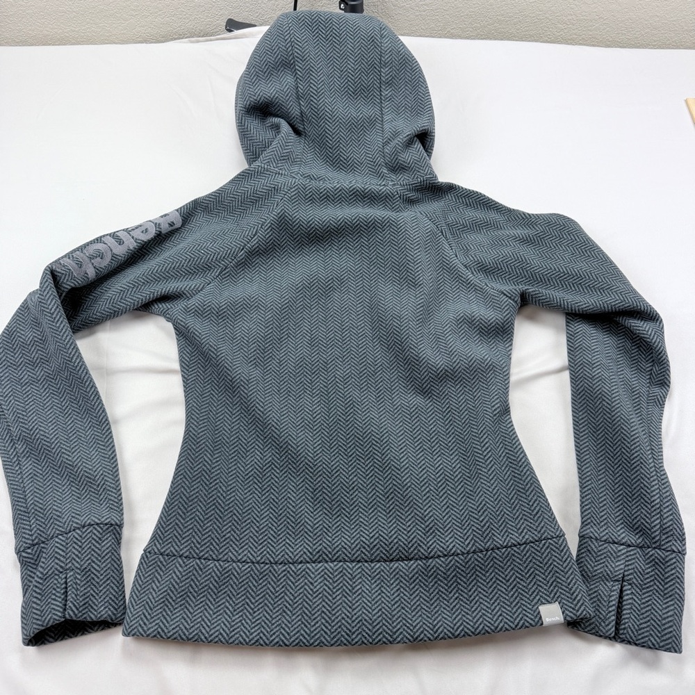 Bench Women's Zigzag Patterned Gray Jacket - image 4